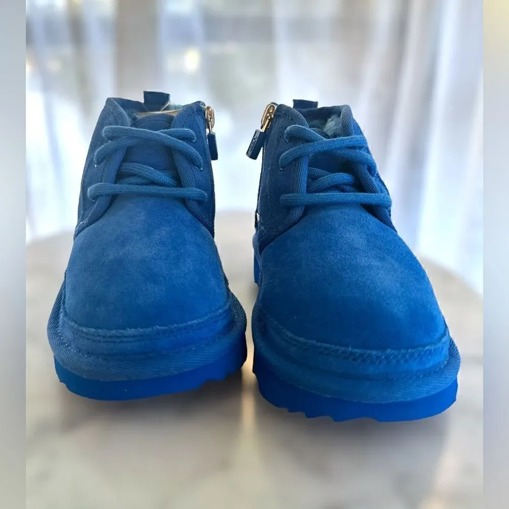 🔥🔥UGG Neumel II Toddler Zippered Chukka Boots Unisex Size 8